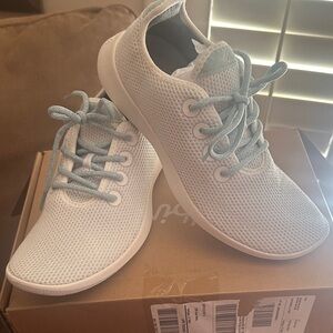 allbirds Light Gray Knit Casual Sneakers